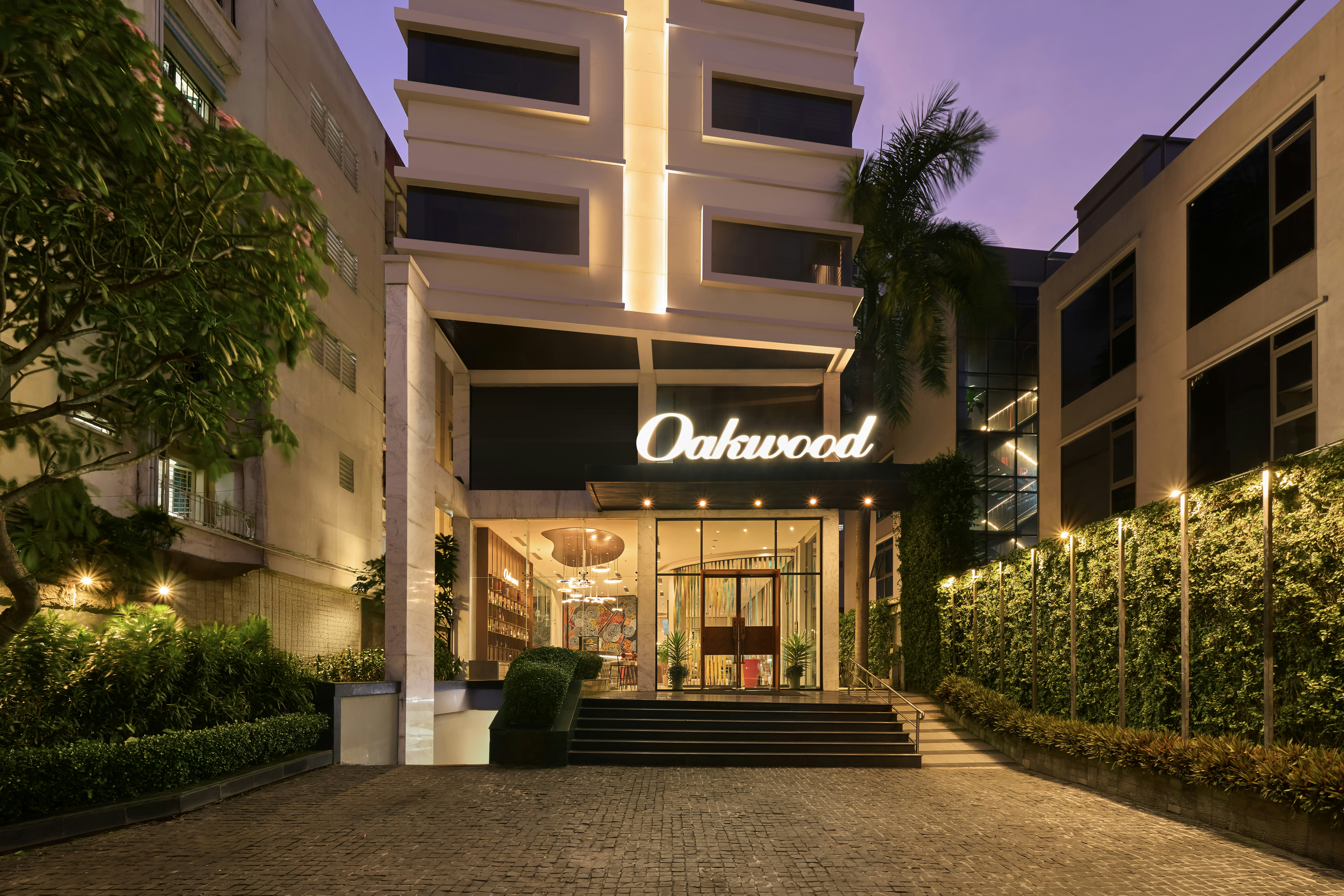Oakwood Hotel and Apartments Saigon 74/81