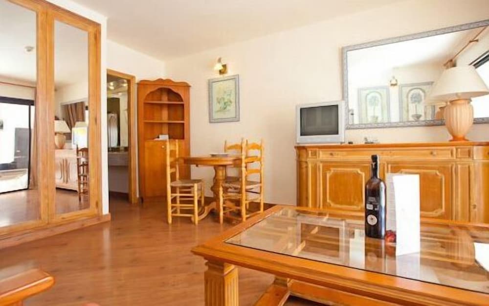 Sands Beach Resort 53/68
