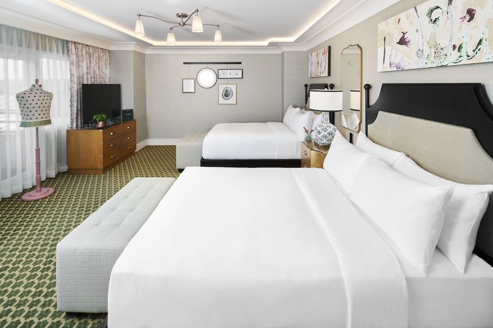 Grand, Lodge, Suite, 2 Queen Beds, Accessible