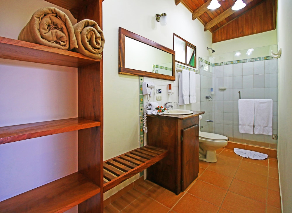 Monteverde Country Lodge 8/72