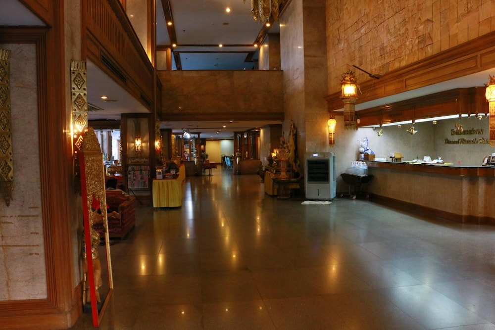 Diamond River Ping Petch Ngam Hotel 19/52