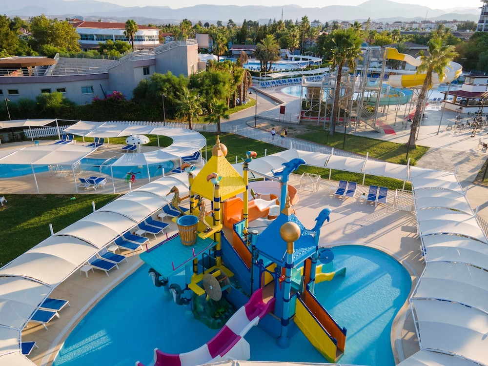 Asteria Family Resort Side 80/86