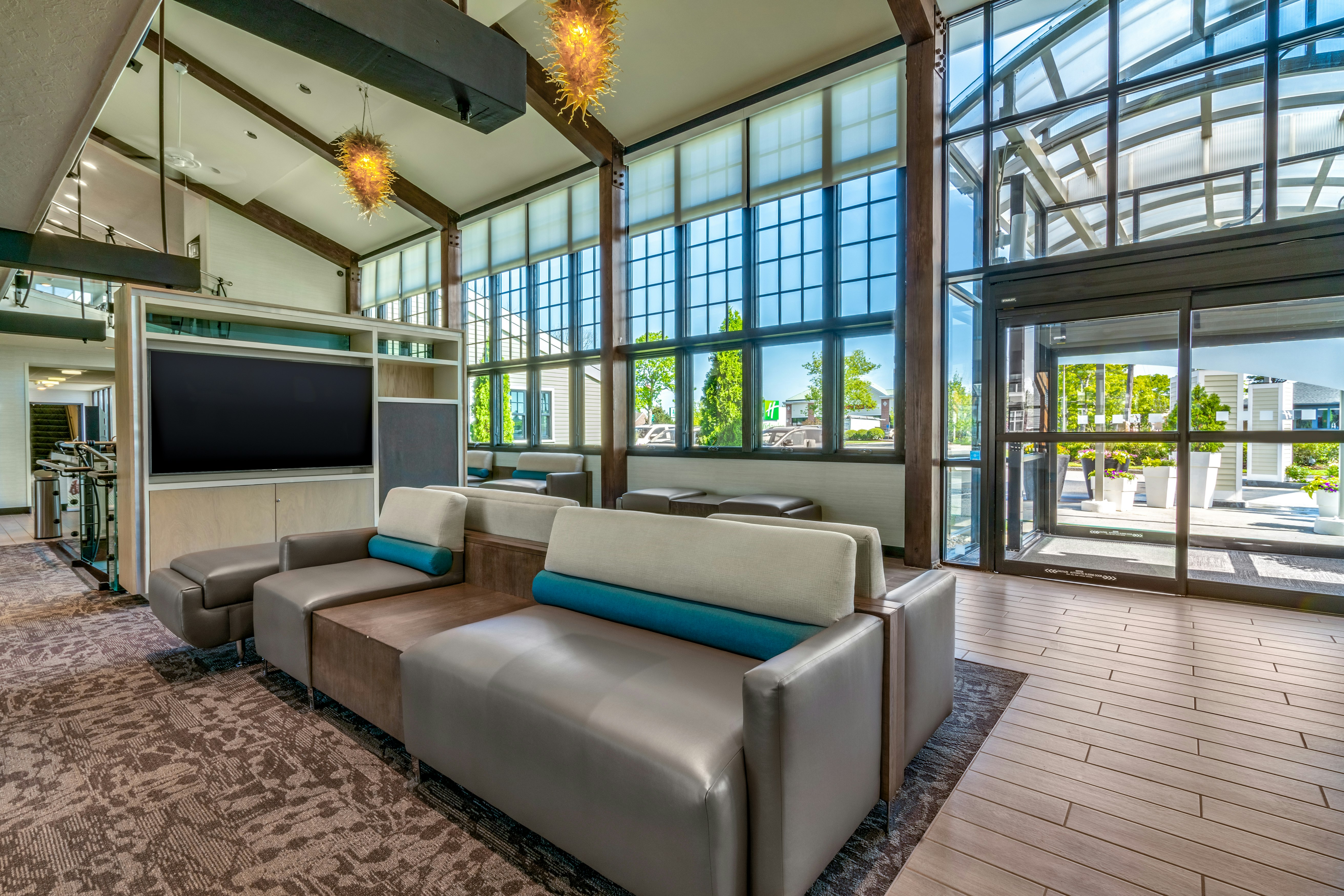 Holiday Inn Cape Cod - Hyannis 20/34