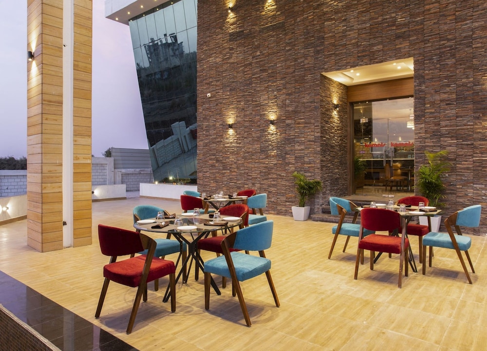 Sarovar Portico Somnath 56/72