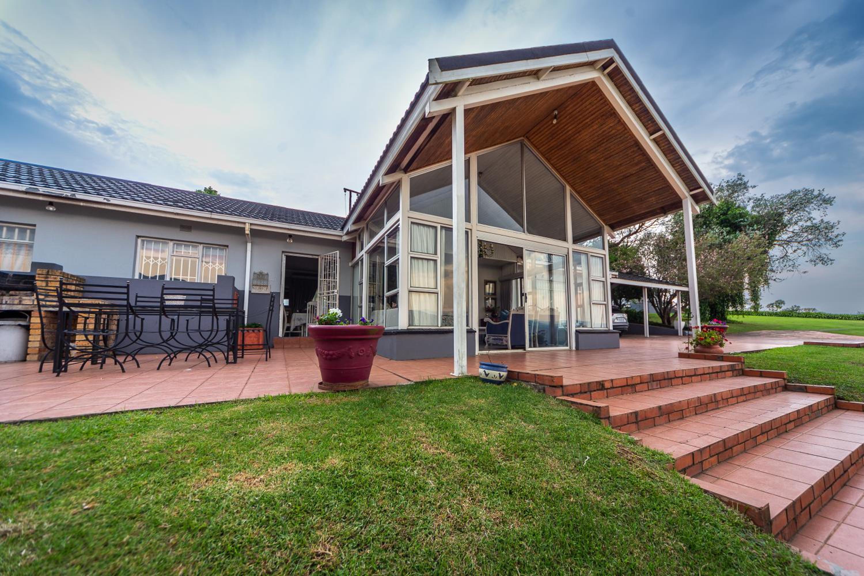 Graceland Self-Catering Cottages 15/15