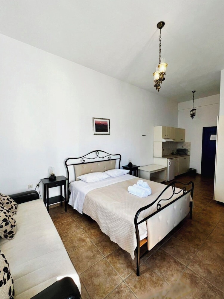 Sigal Villa 13/49