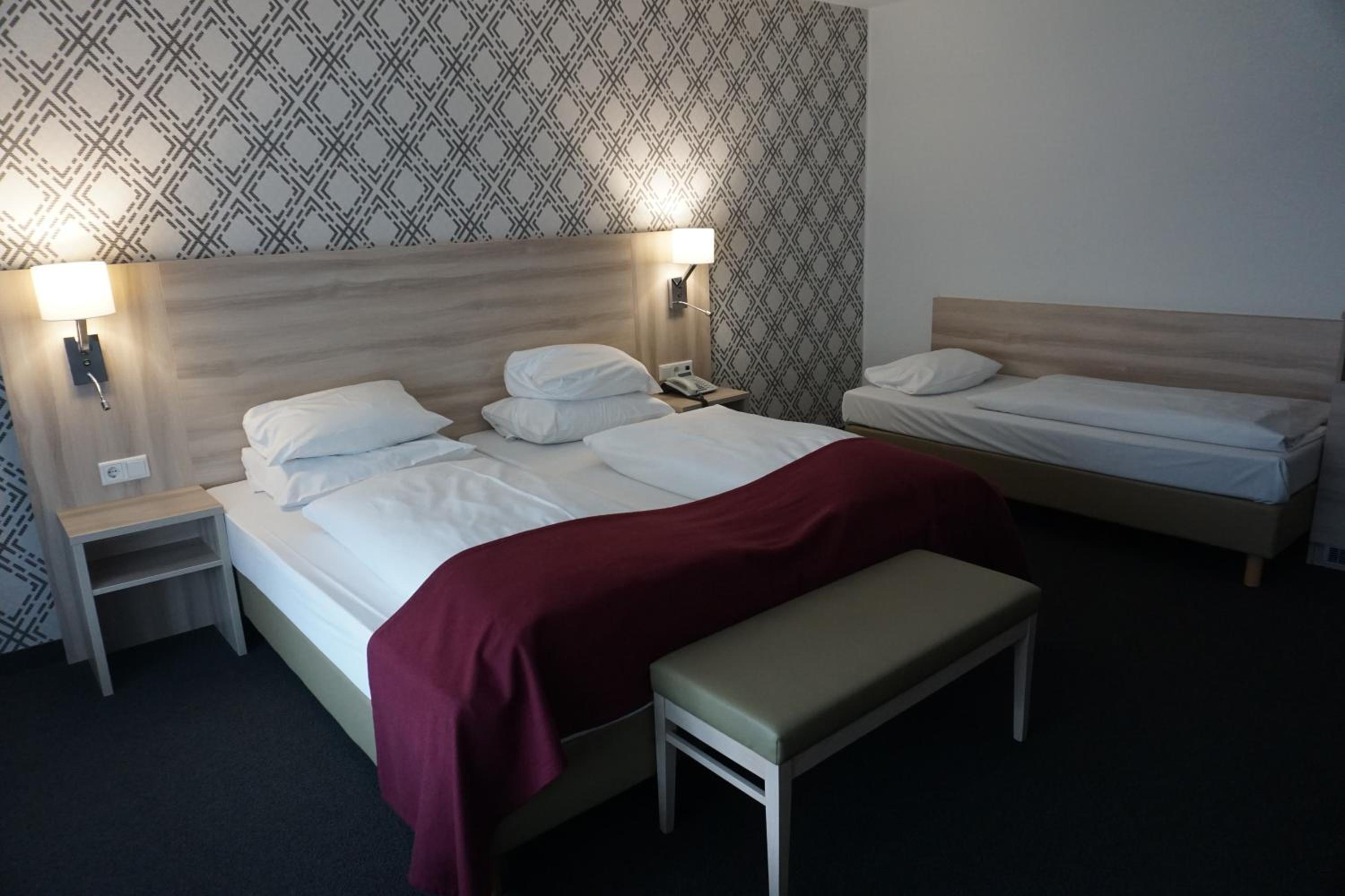 Top Hotel Senator 18/50