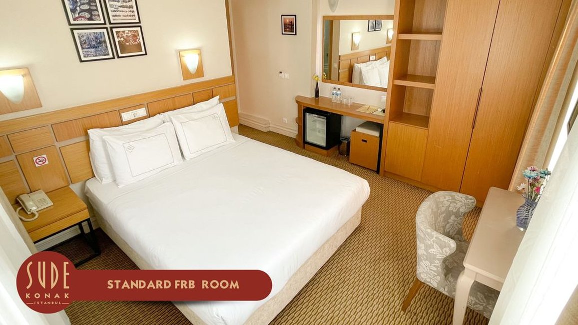 Standard, French Bed