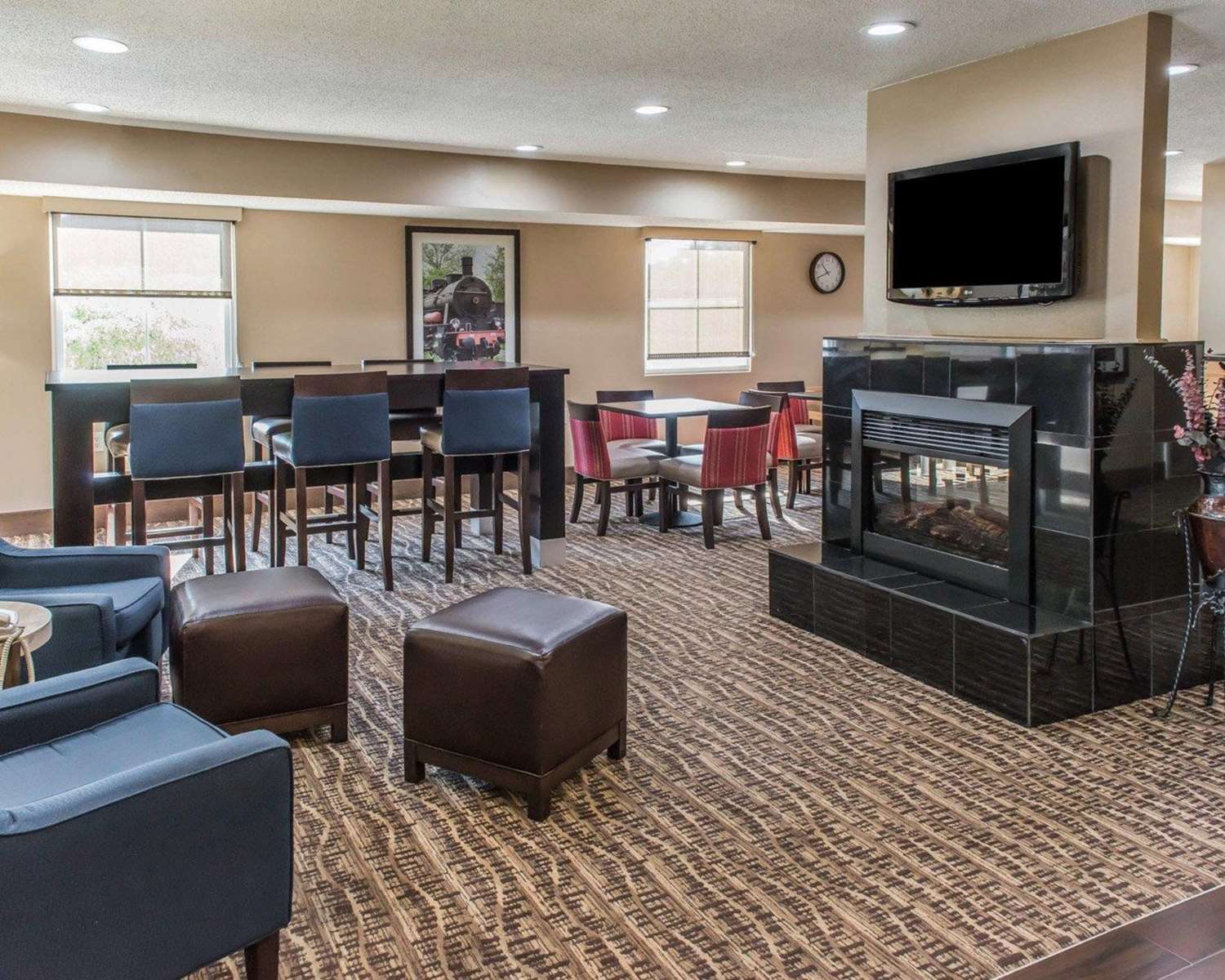 Quality Inn Belle Vernon, PA 19/24