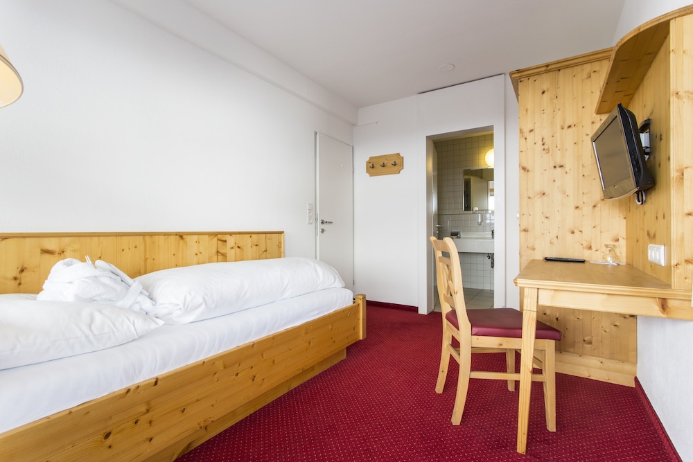 Hotel Lohmann 4/50