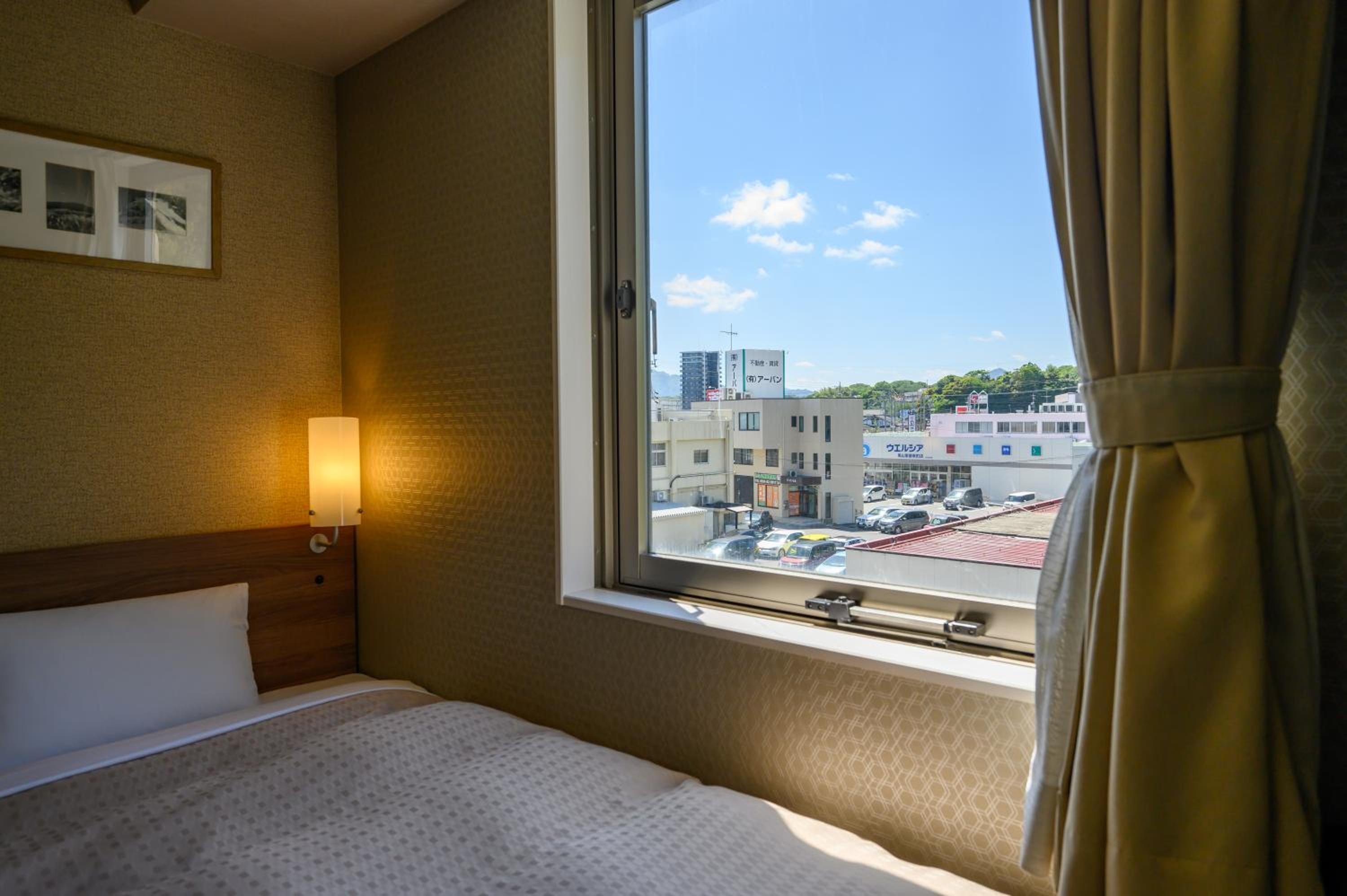 Hotel Econo Kameyama 38/85