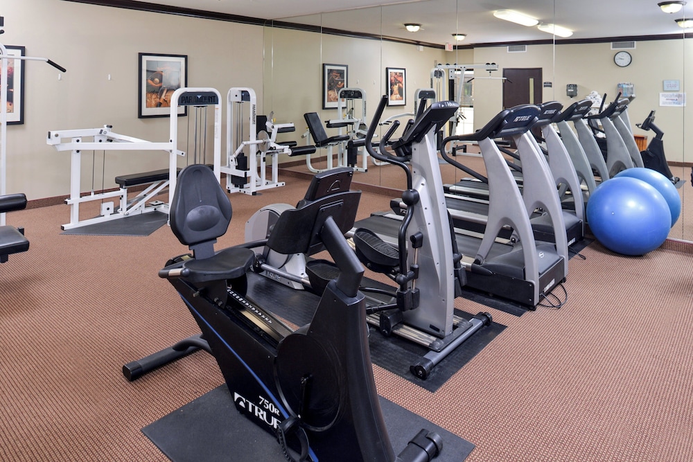 Staybridge Suites O Fallon Chesterfield 22/50