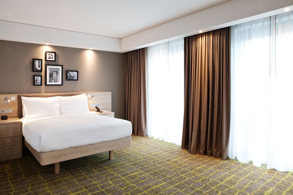 Hampton By Hilton Dortmund Phoenix See 17/46