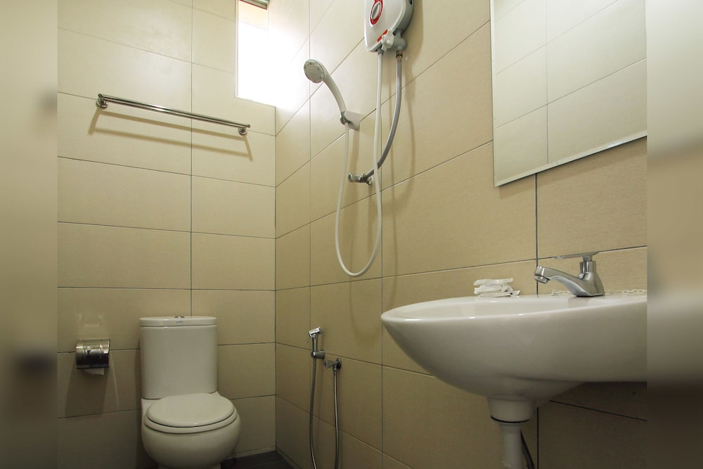 Max Inn Suite Hotel 24/24