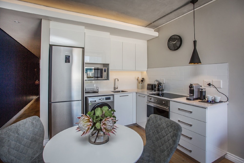 The Docklands by ITC Hospitality 40/50