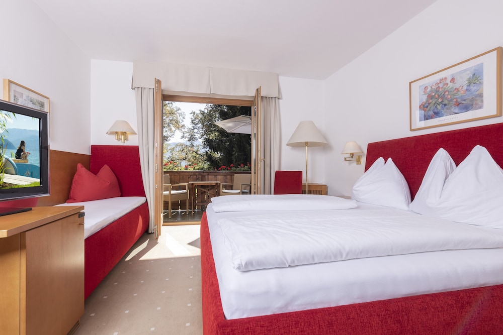 Hotel Furian 8/72