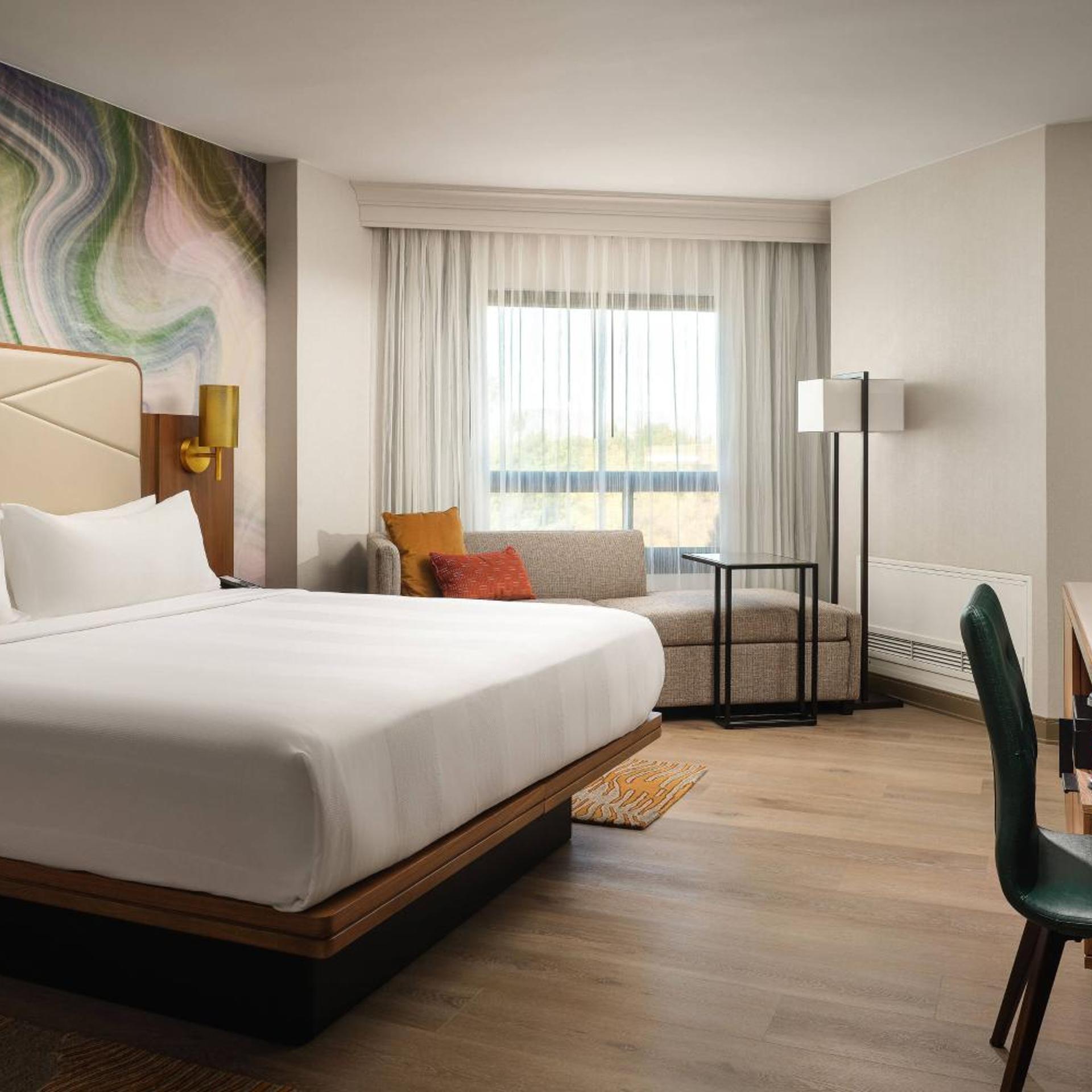 Standard, King Bed