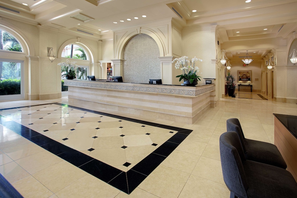 Lobby at Hilton Naples, NAPLES - FL