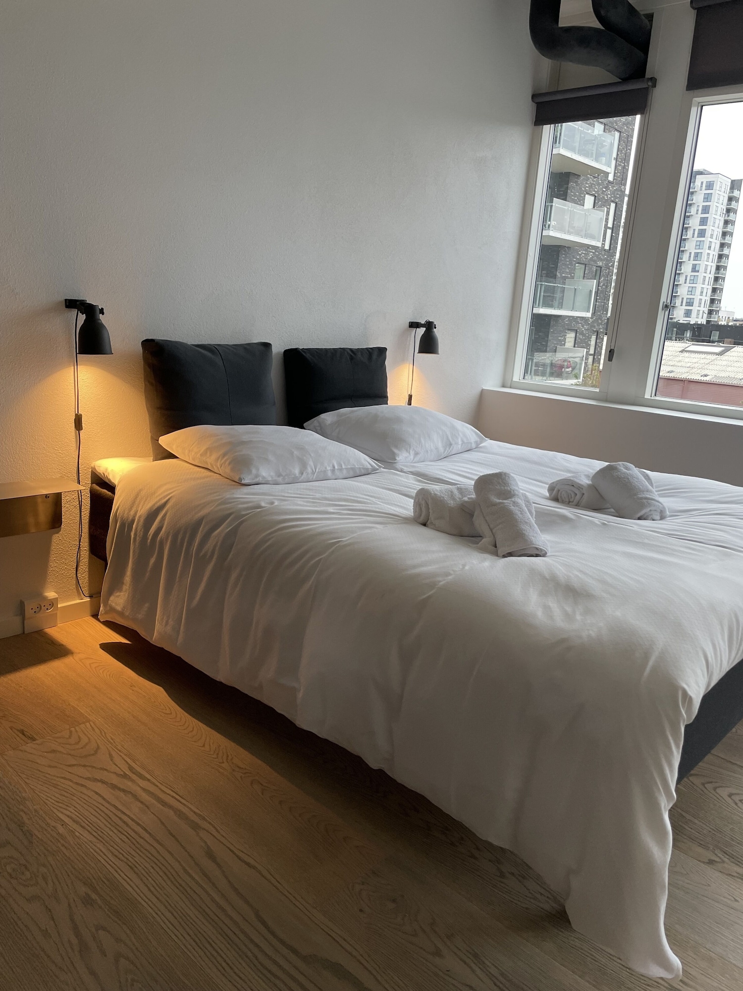apartment, kitchenette