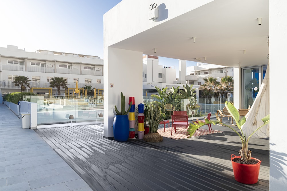 Buendia Corralejo Nohotel 78/82