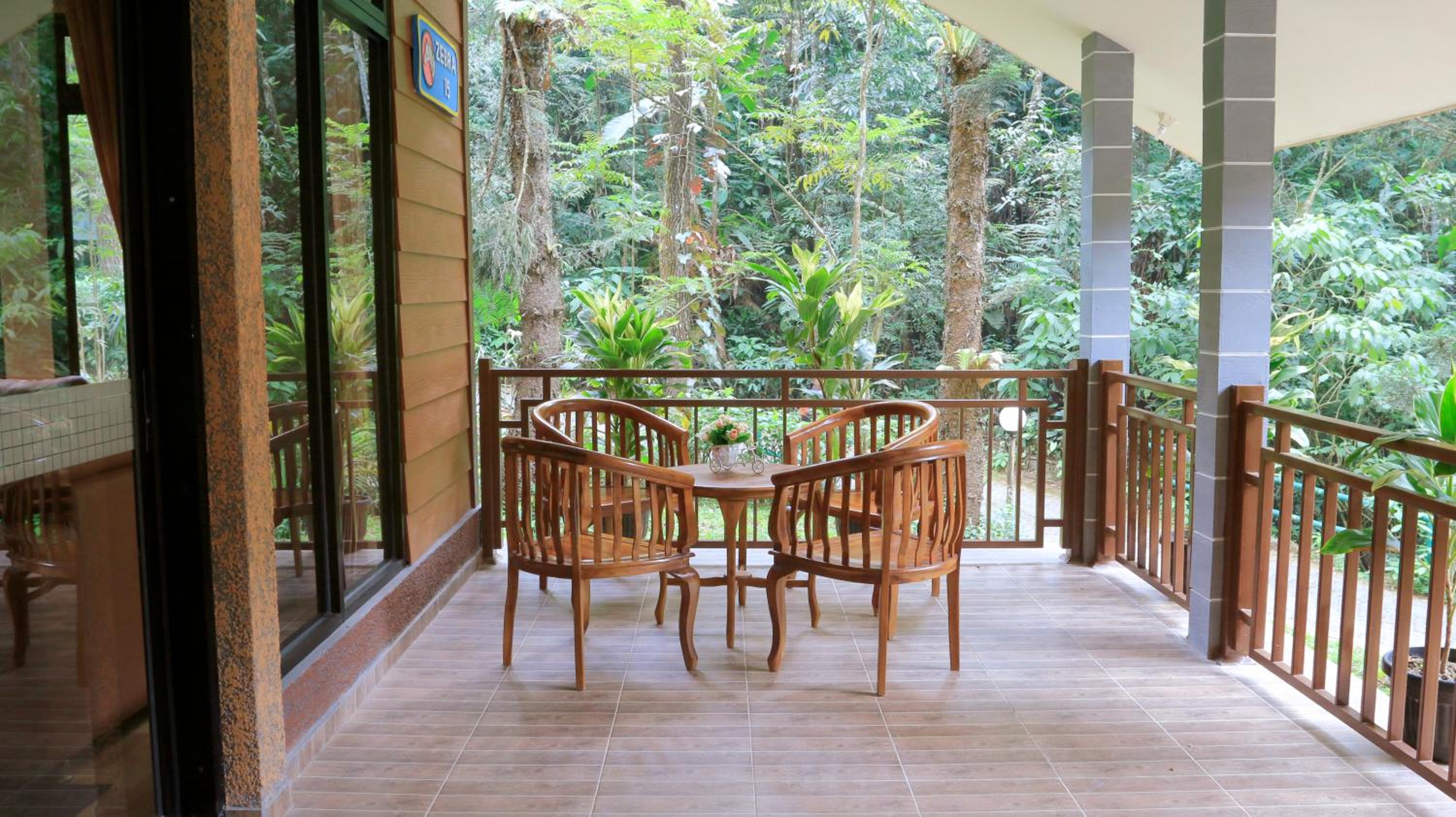 Safari Lodge Hotel 33/51