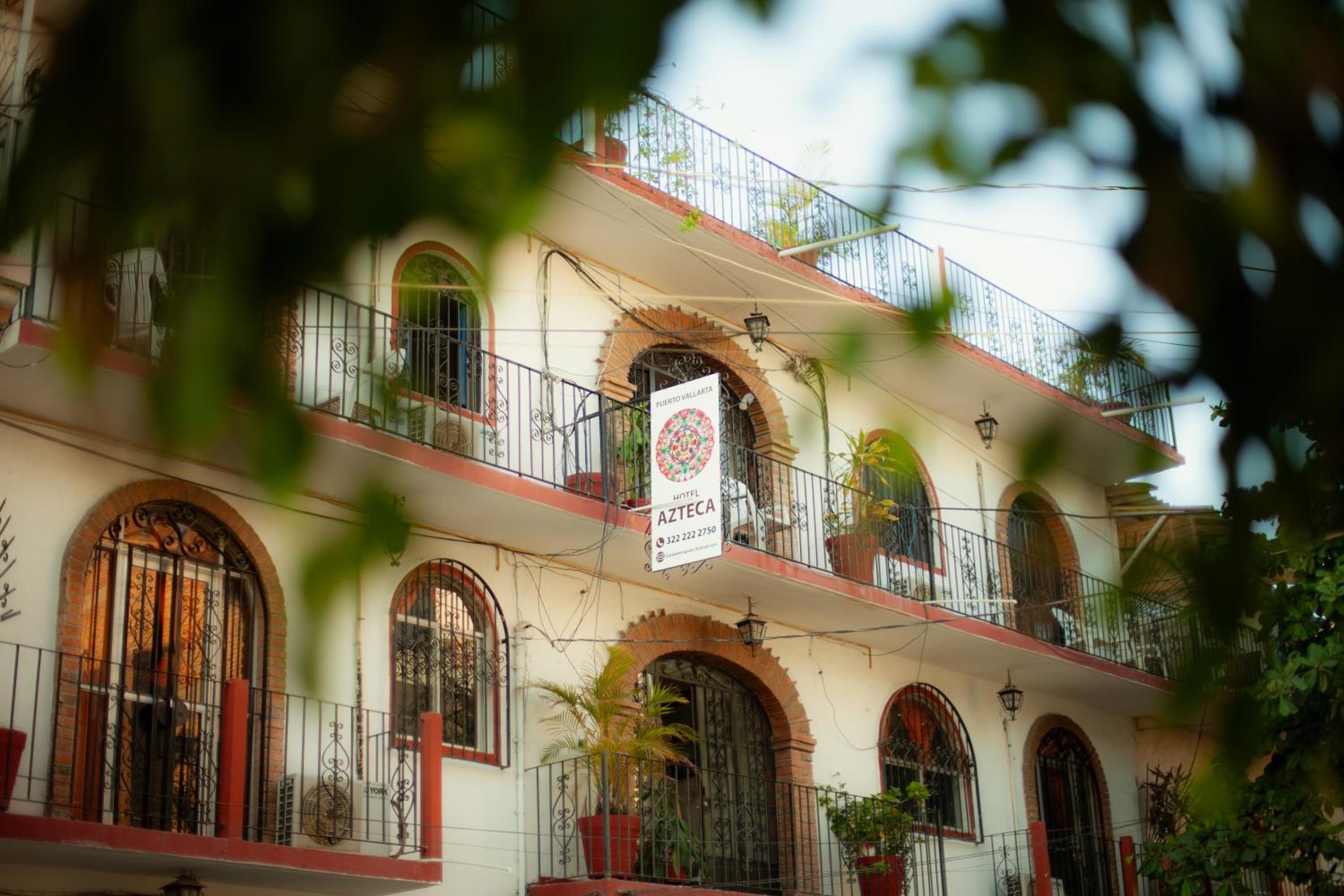 Hotel Azteca 1/26