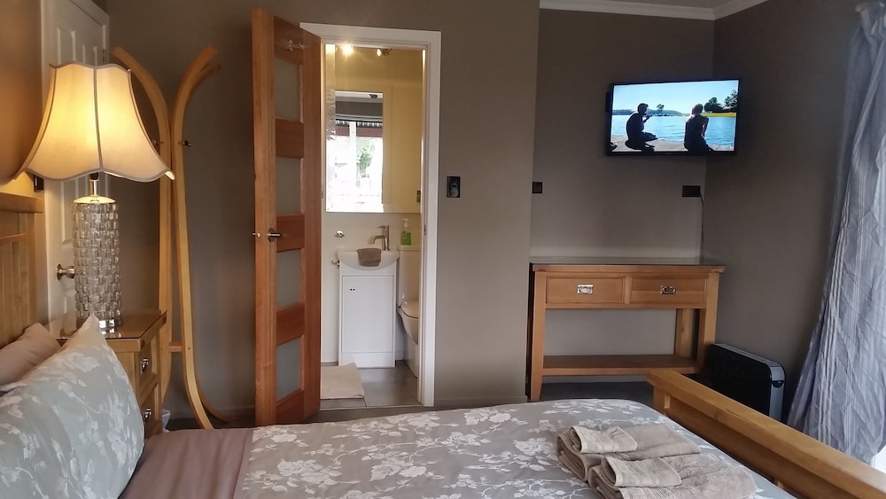 Designer Cottage 20/65