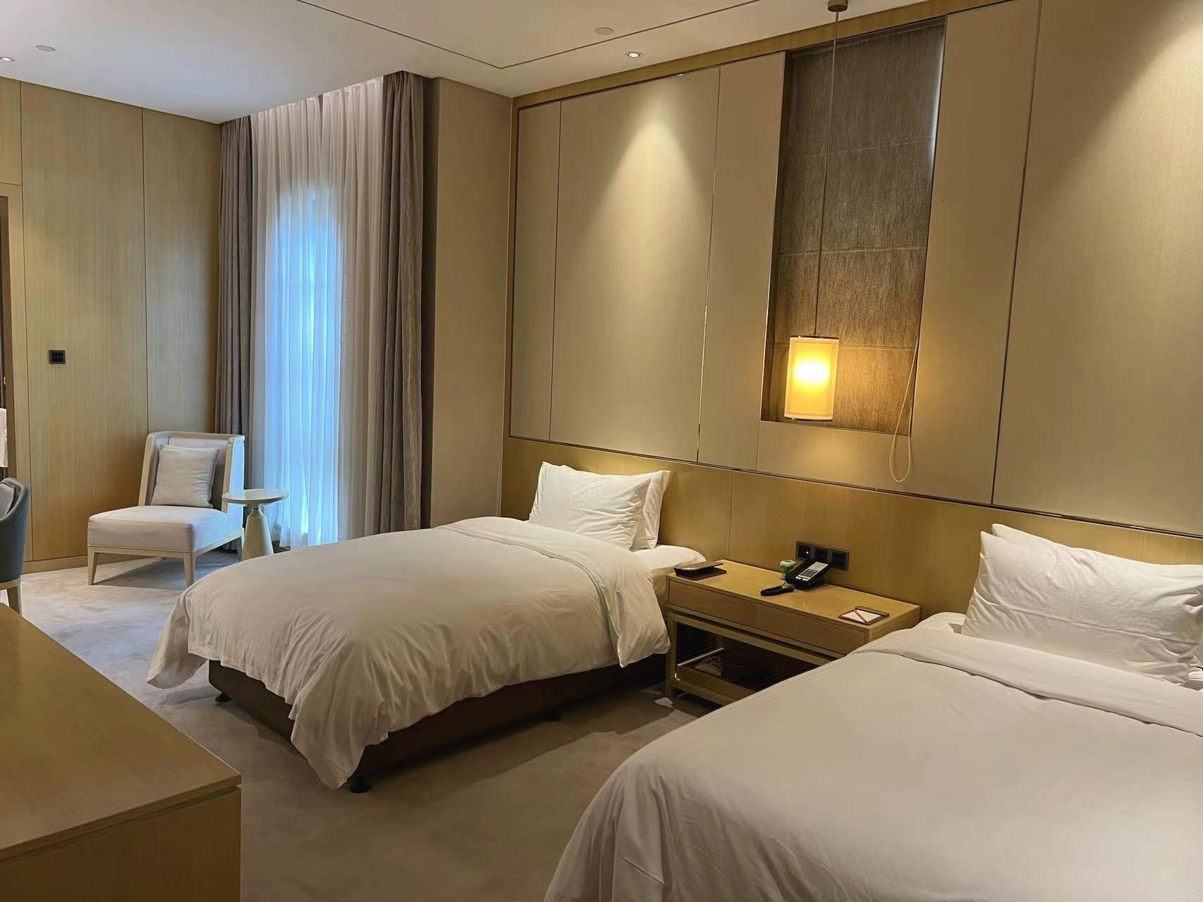 Begonia Hotel 14/27