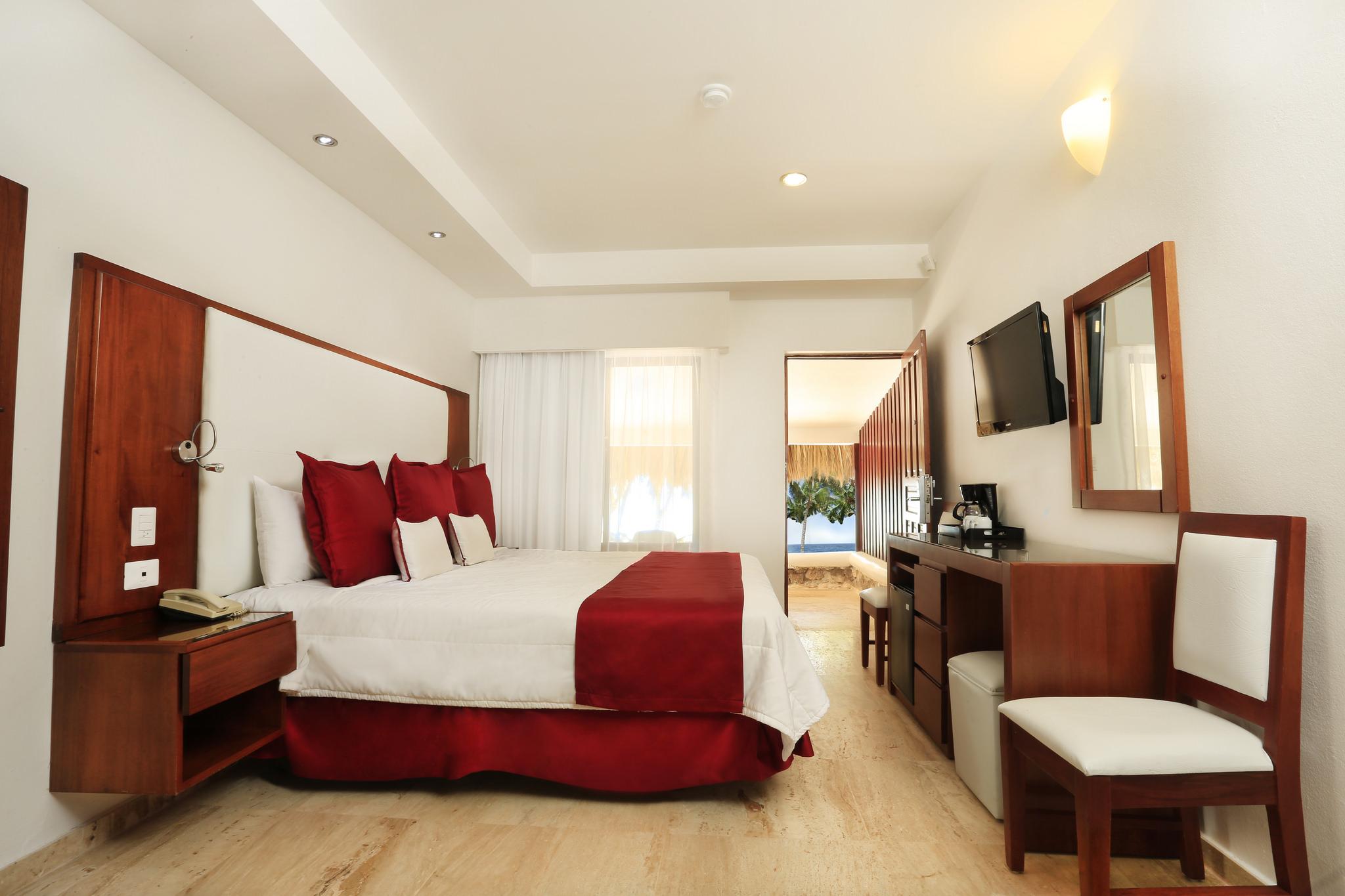 Bungalow, Single, Ocean Front, Terrace