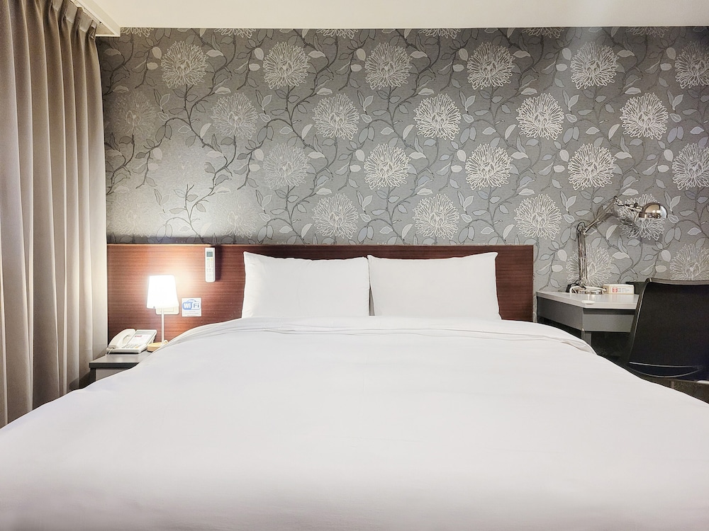 The Galerie Hotel 23/47