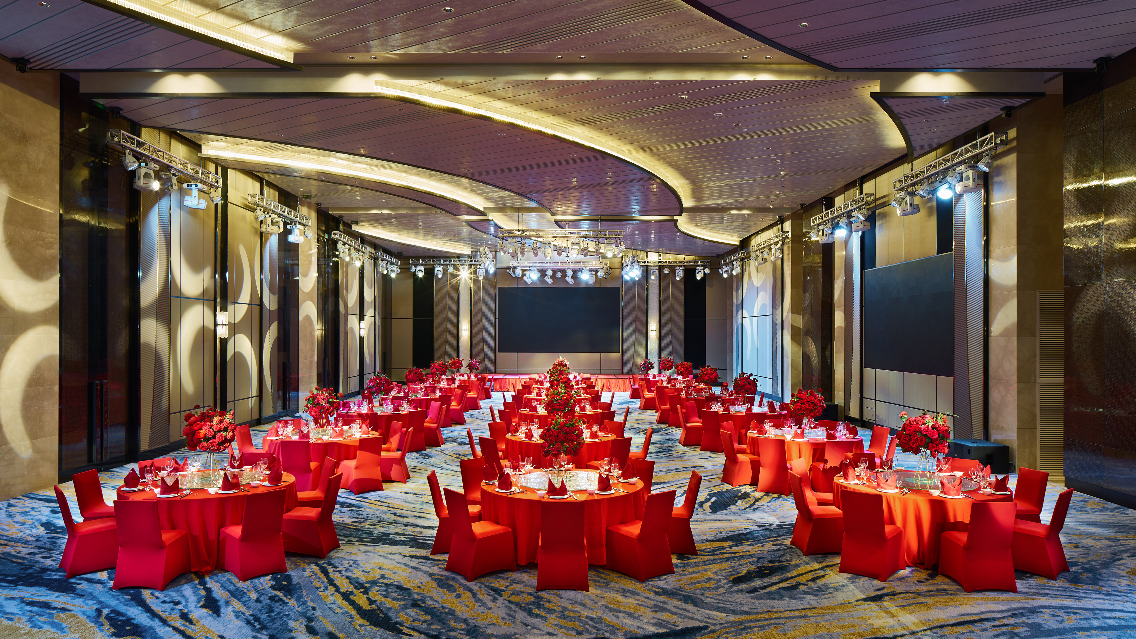 Intercontinental Hotels Hefei 70/80