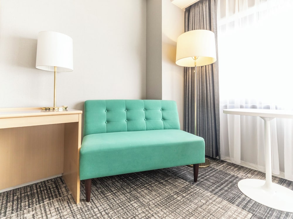 Century Plaza Hotel 26/58
