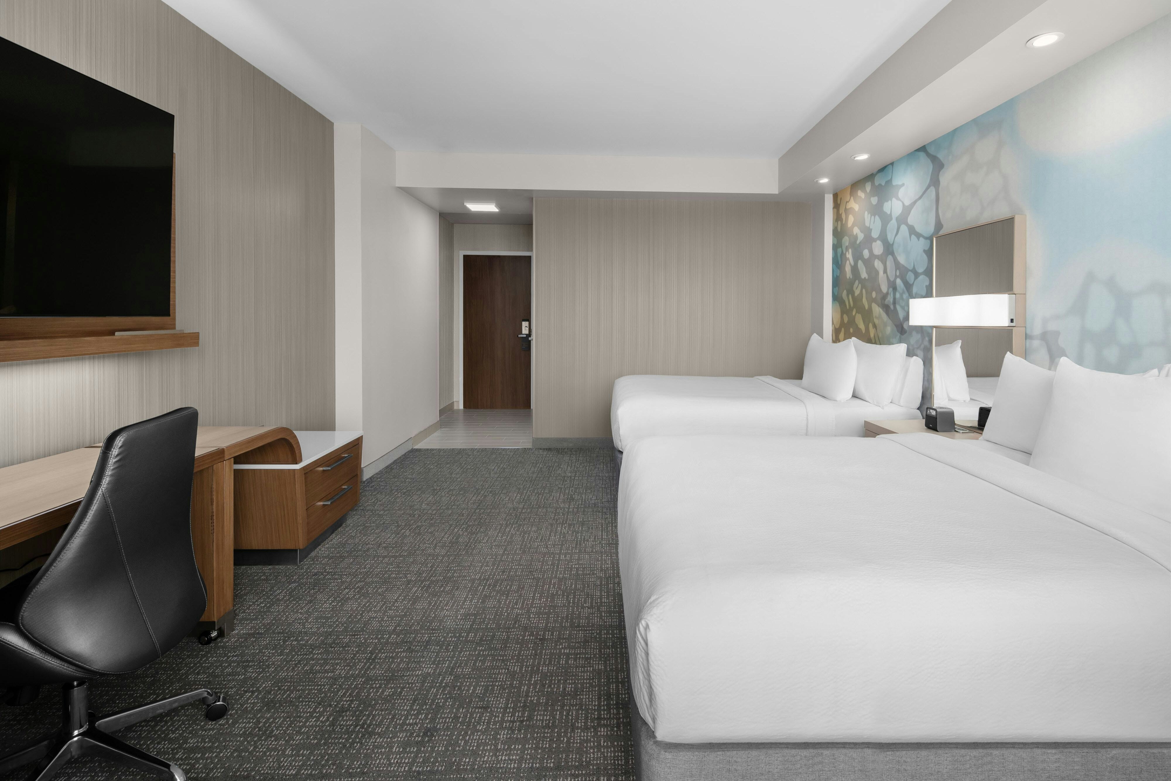 Courtyard by Marriott Clearwater Beach 10/14
