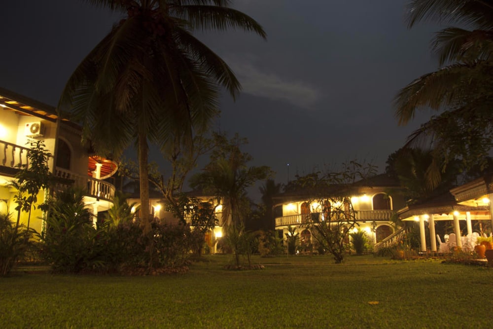 Hotel Bougainvilla 45/50