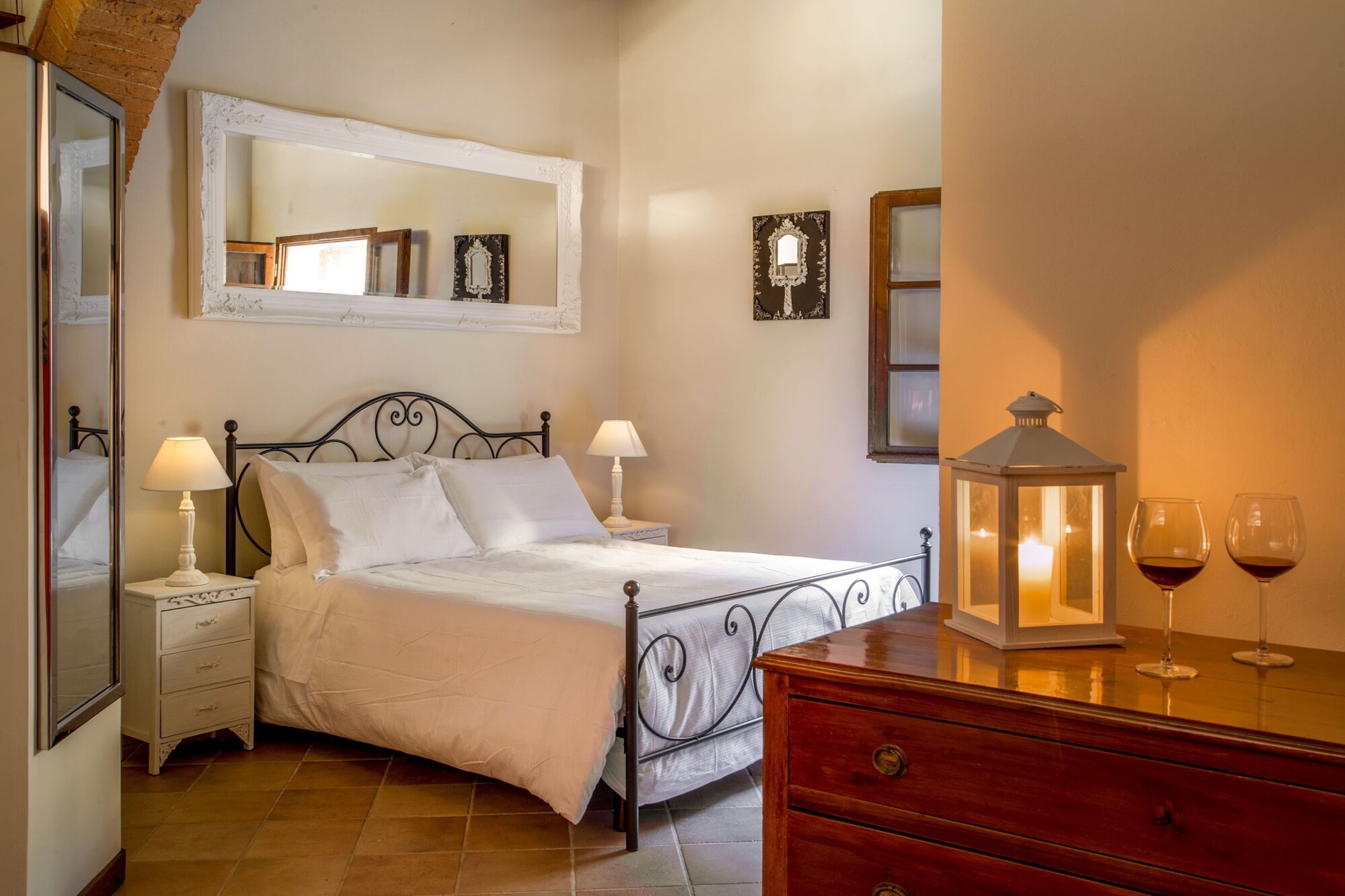 1 BEDROOM, DELUXE, SUITE