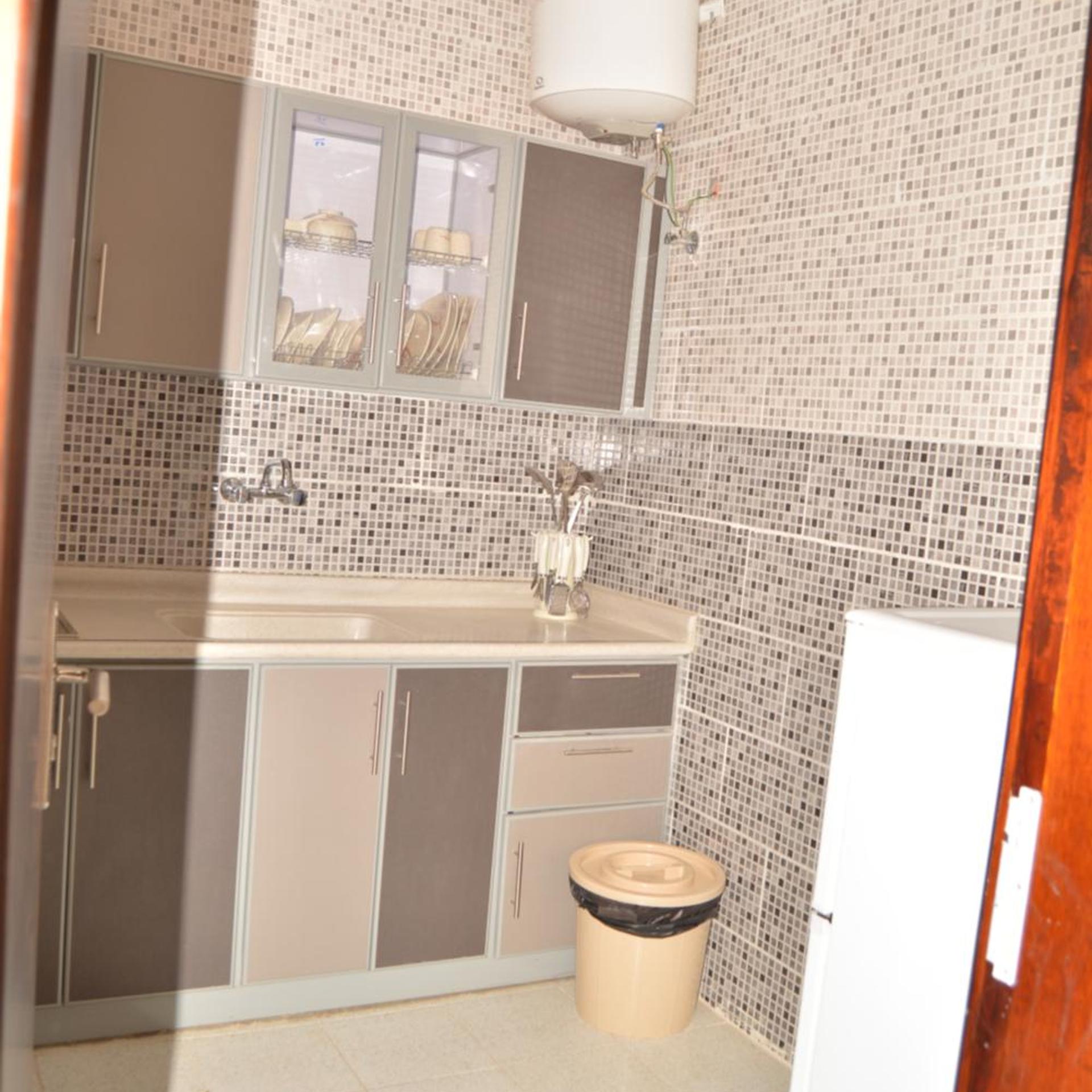 بيت الشرق للوحدات السكنية المفروشة(Orient House) 56/58