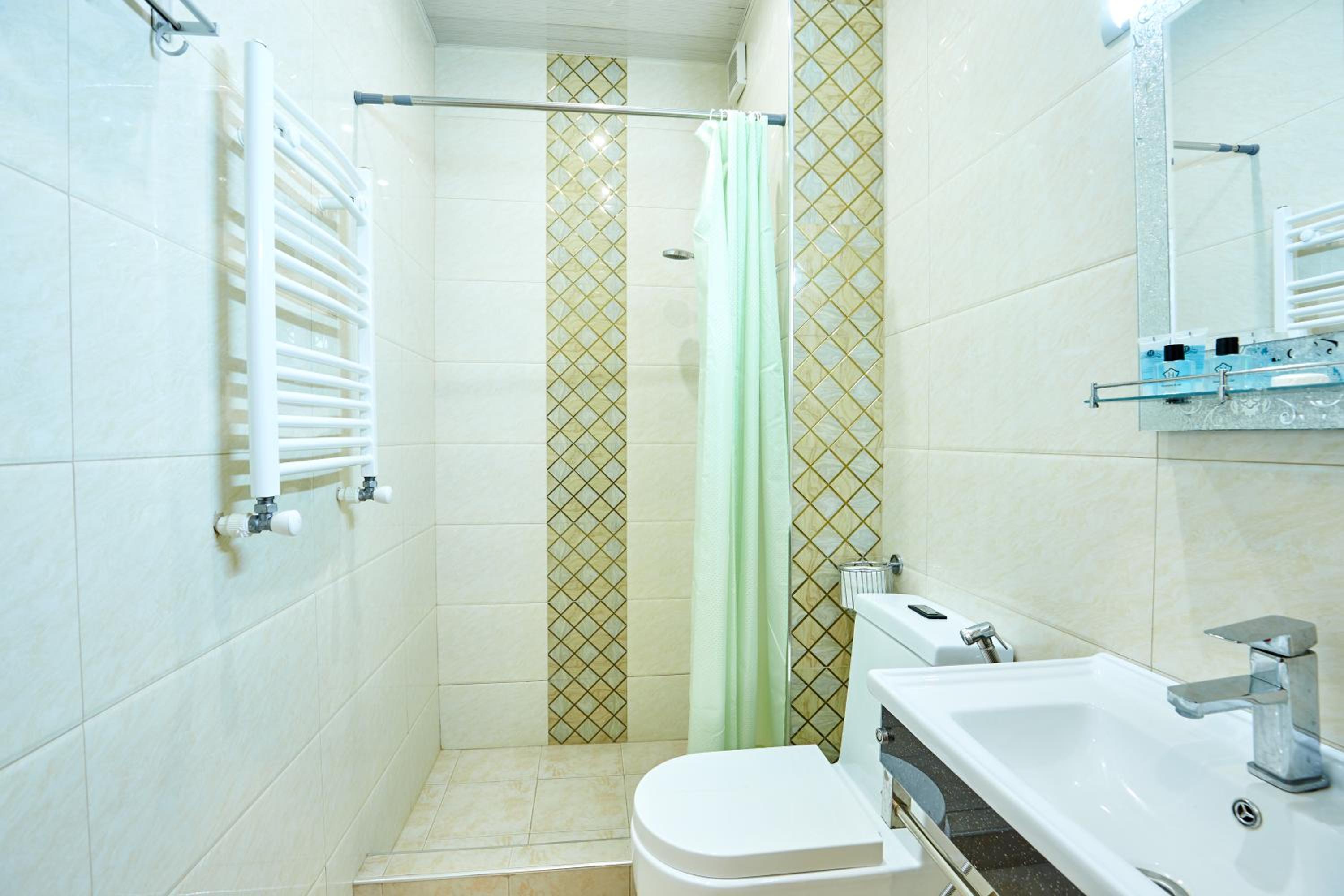 Diadema Hotel 70/70