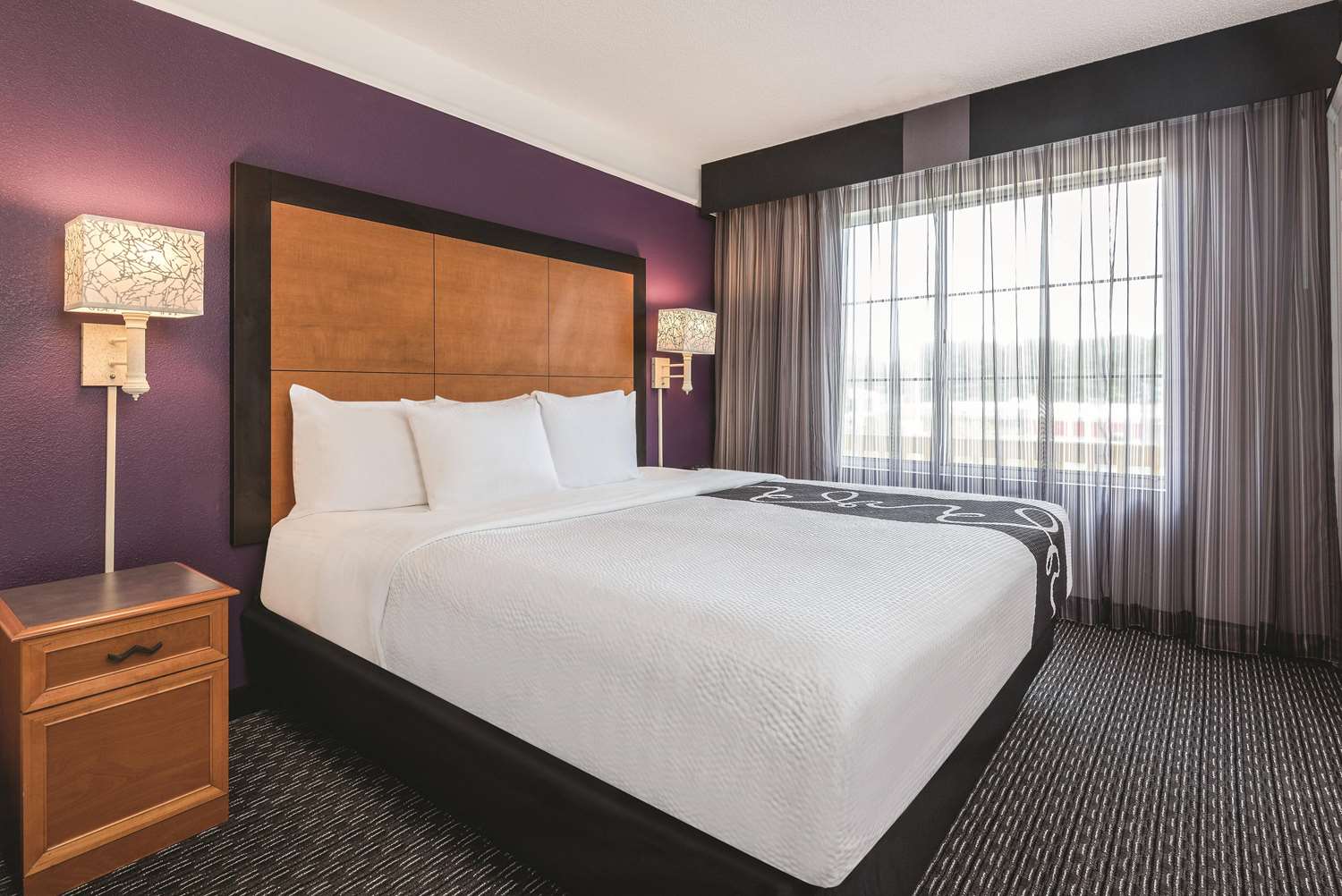 La Quinta Inn & Suites by Wyndham Univ Area Chapel Hill 21/67