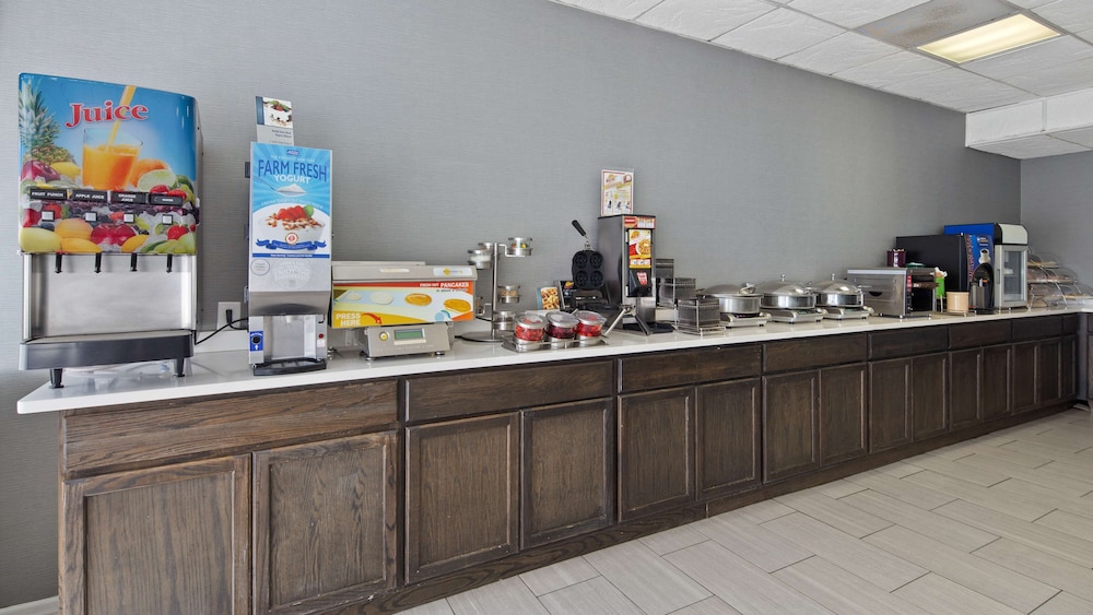 Ramada by Wyndham Cocoa 39/59