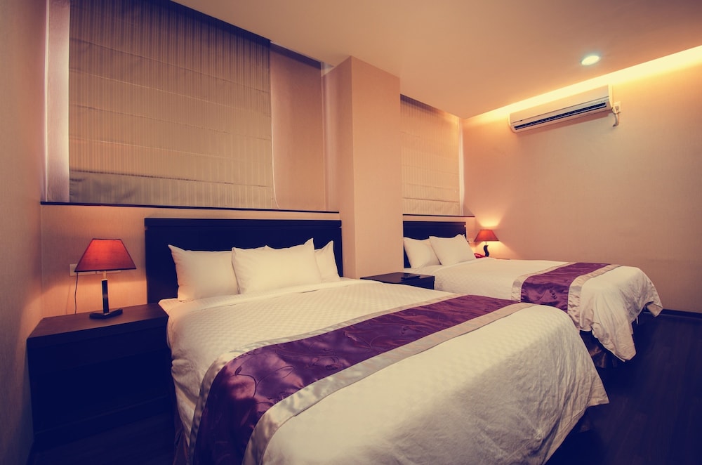 King Town Hotel 18/50