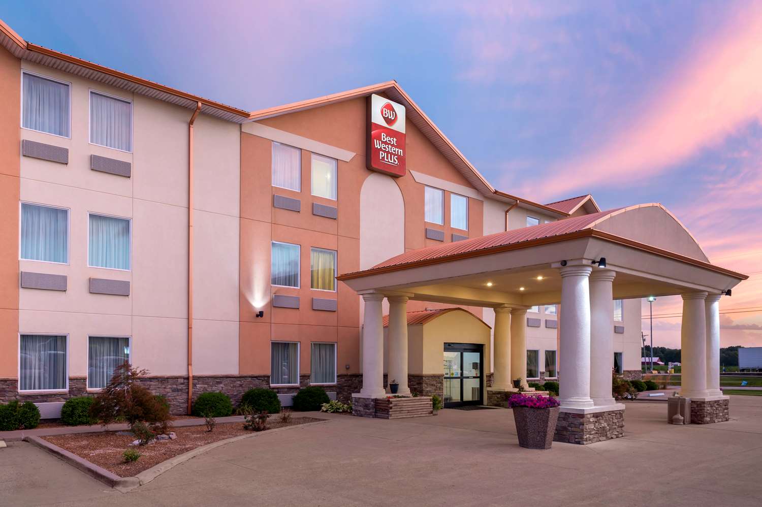 Best Western Plus Covered Bridge Inn 8/8