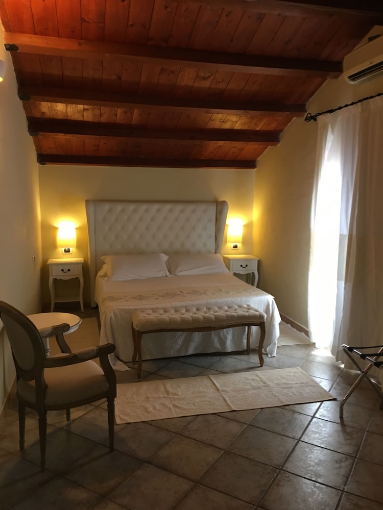 Hotel Palazzo Sa Pischedda 26/78