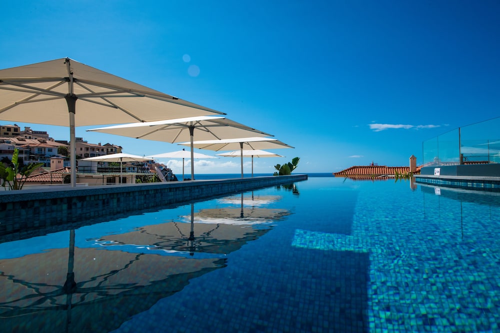 Pestana Fisherman Village 35/72