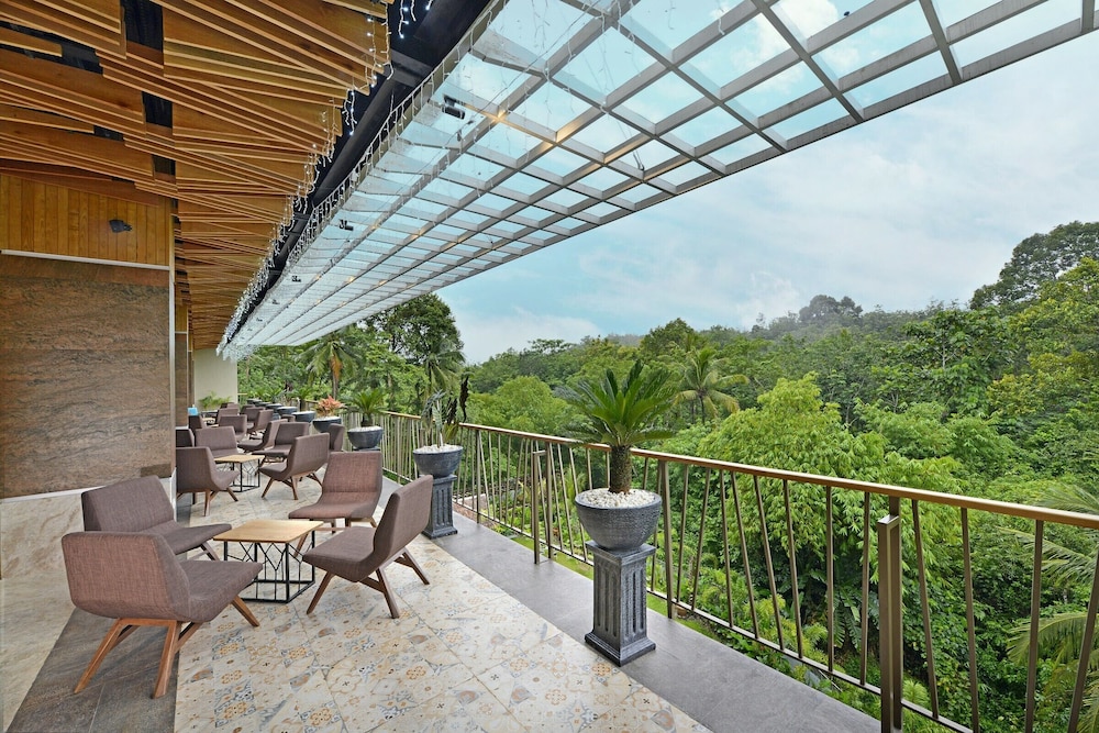 FamVida Hotel Lubuklinggau Powered by Archipelago 16/17