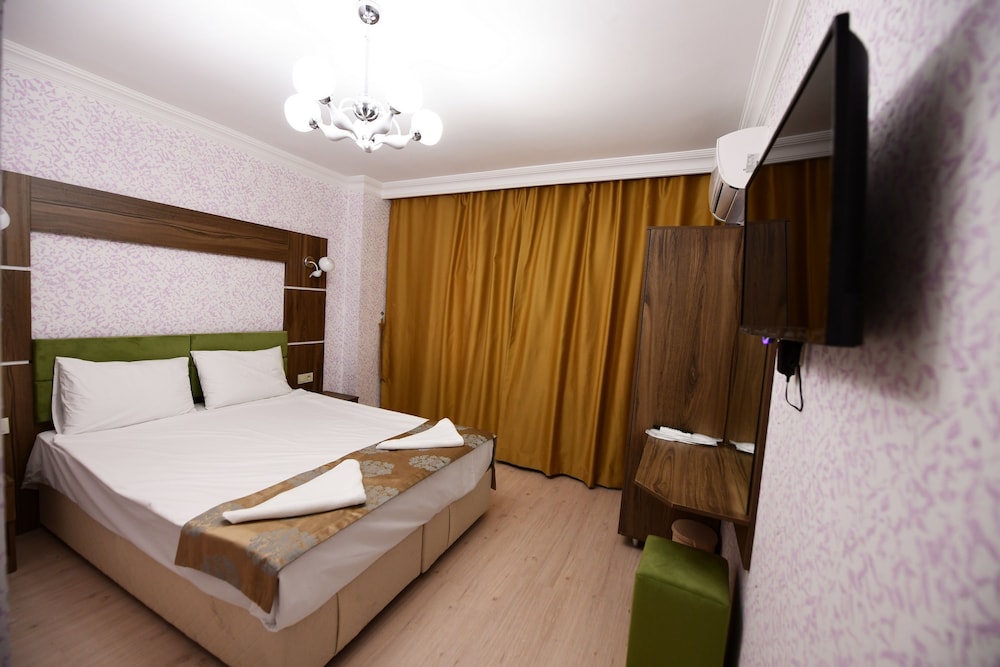 De Maree Hotel 34/53