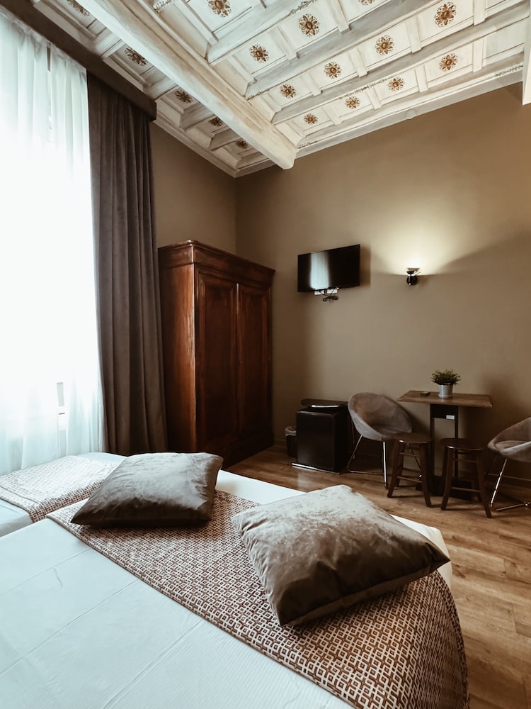 Residenza Sciarra 30/66