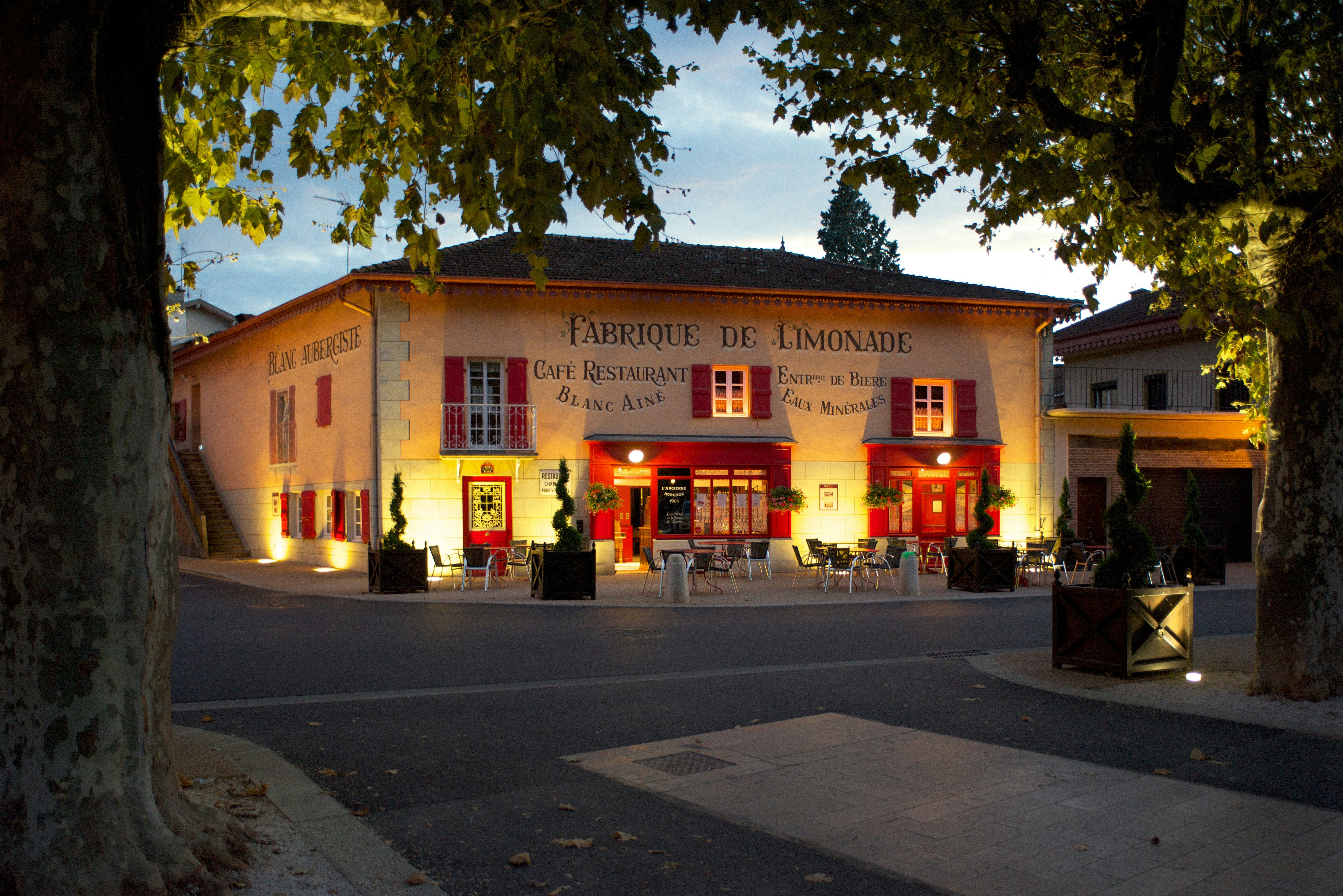 Georges Blanc Parc & Spa 2/34