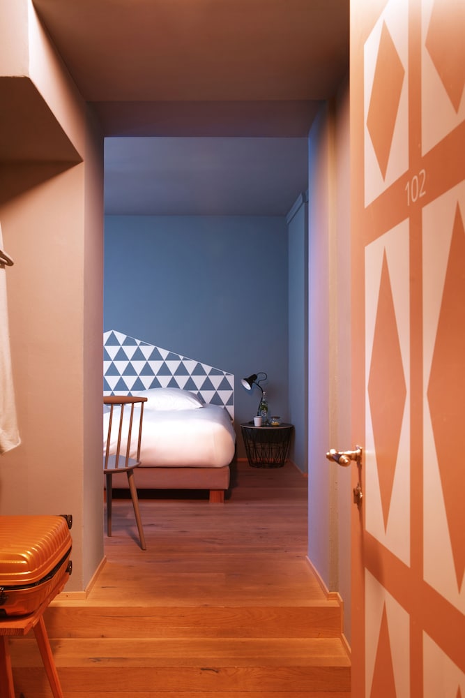 Hotel De Londres 23/49
