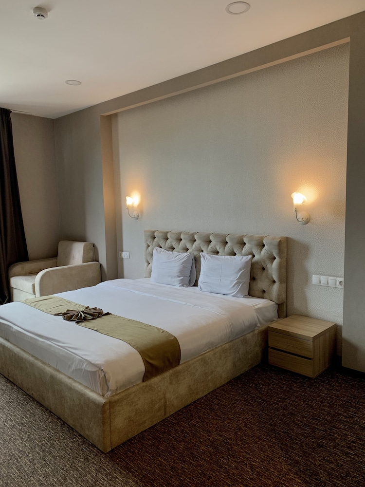 Betlem Hotel, Tbilisi 18/50