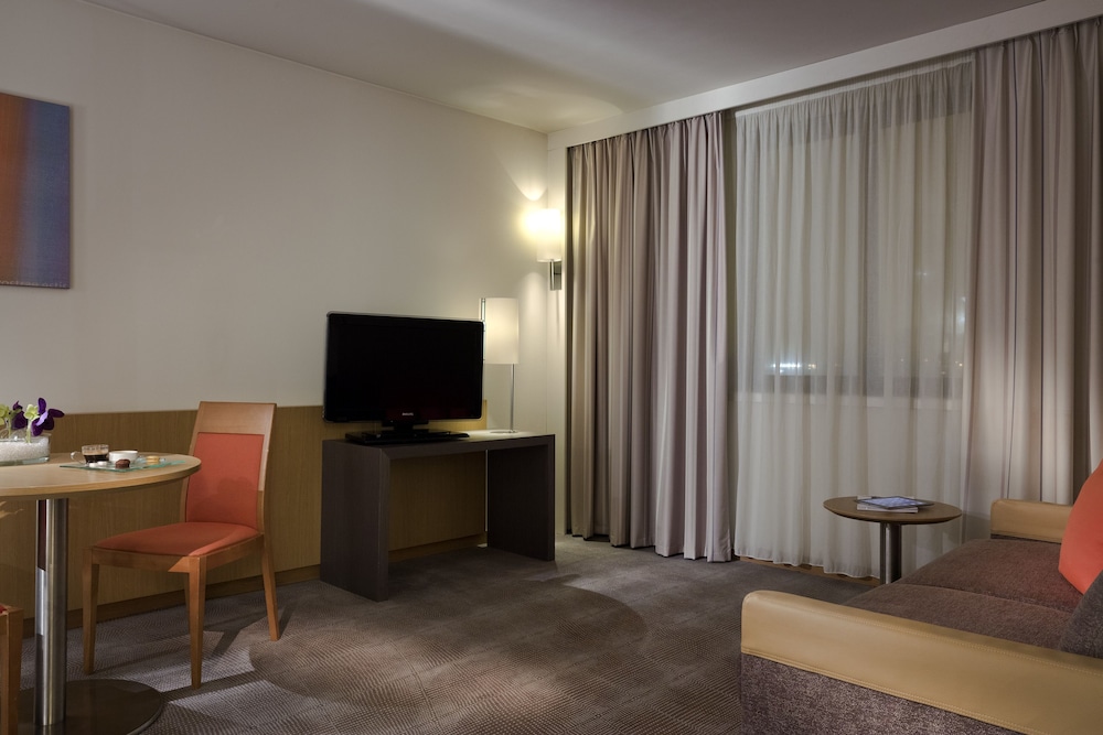 Novotel Paris Roissy CDG Convention 48/71